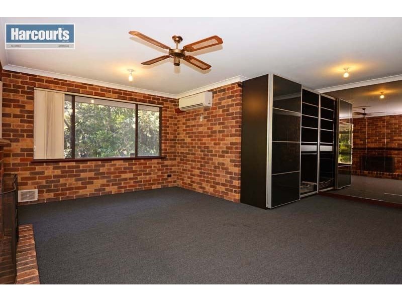 95 Sublime Glade, Carramar WA 6031