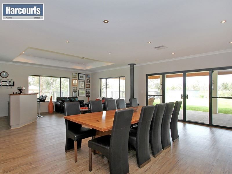 15 Kendall Street, Muchea WA 6501