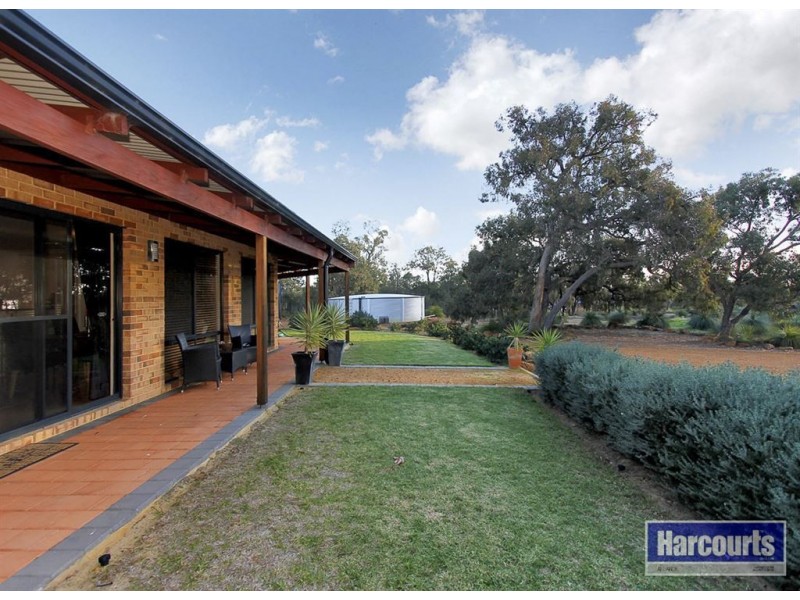 32 Buckthorn Drive, Lower Chittering WA 6084