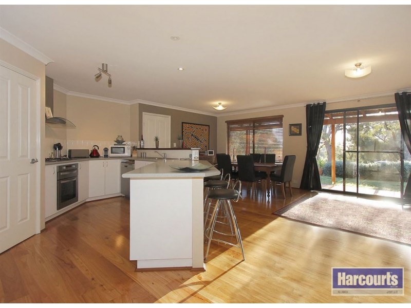 32 Buckthorn Drive, Lower Chittering WA 6084