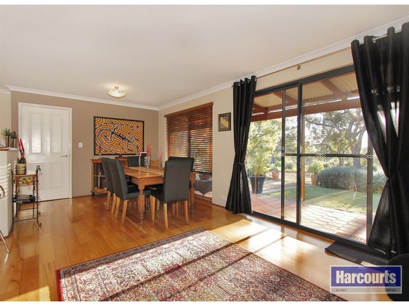 32 Buckthorn Drive, Lower Chittering WA 6084