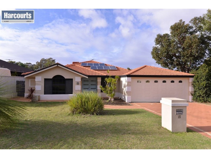 15 Monaltrie Loop, Carramar WA 6031