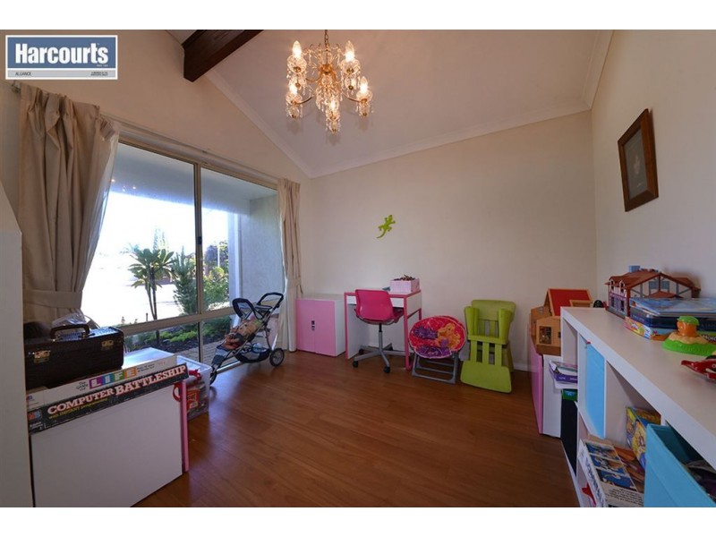 40 Bainbridge Mews, Currambine WA 6028