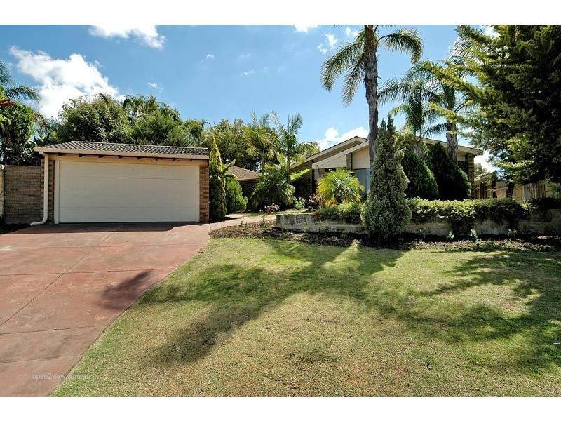 15 Hillside Close, Edgewater WA 6027