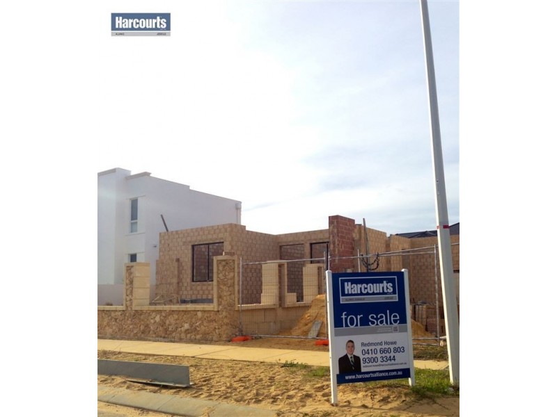 6 Raspins Loop, Burns Beach WA 6028