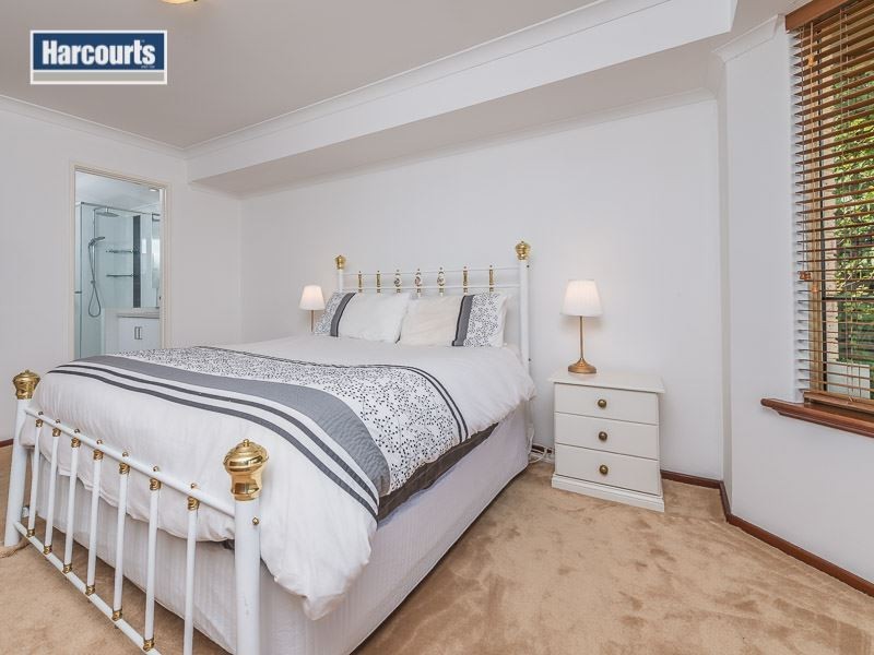 5 Woronga Place, Duncraig WA 6023