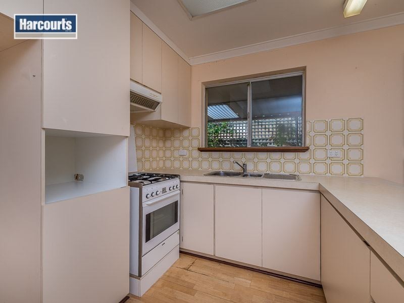 25 Warruga Way, Wanneroo WA 6065