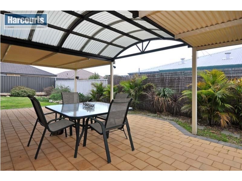 10 Ghost Gum Boulevard, Banksia Grove WA 6031