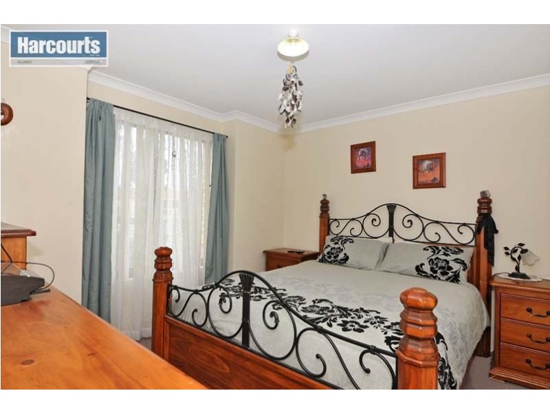 10 Ghost Gum Boulevard, Banksia Grove WA 6031