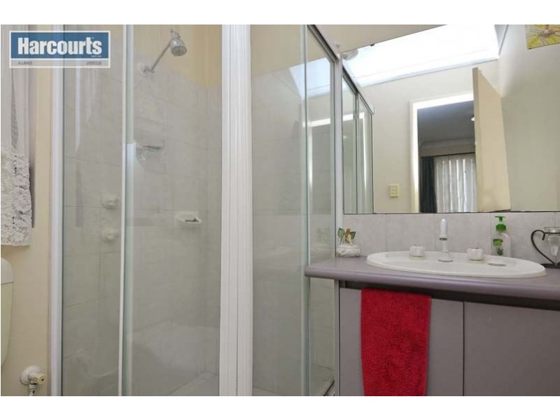 10 Ghost Gum Boulevard, Banksia Grove WA 6031