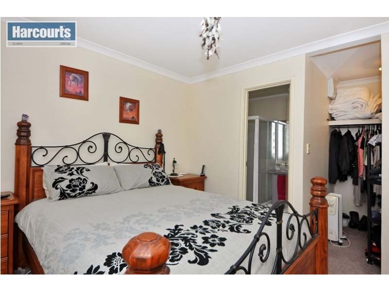 10 Ghost Gum Boulevard, Banksia Grove WA 6031