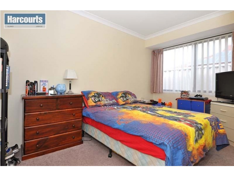 10 Ghost Gum Boulevard, Banksia Grove WA 6031