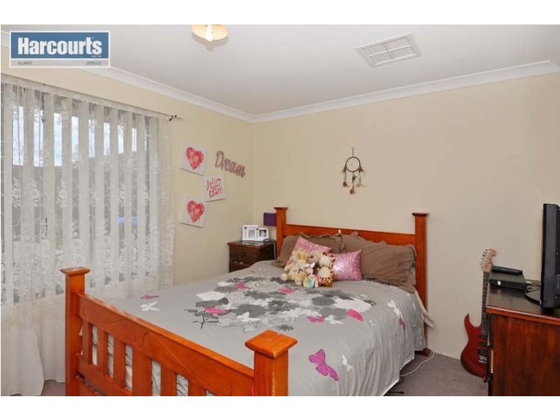 10 Ghost Gum Boulevard, Banksia Grove WA 6031