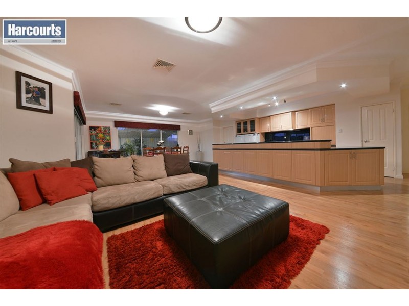 3 Flint Close, Pearsall WA 6065