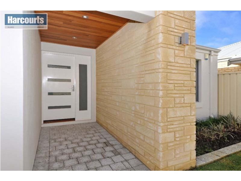 22 Cvitan Bend, Madeley WA 6065