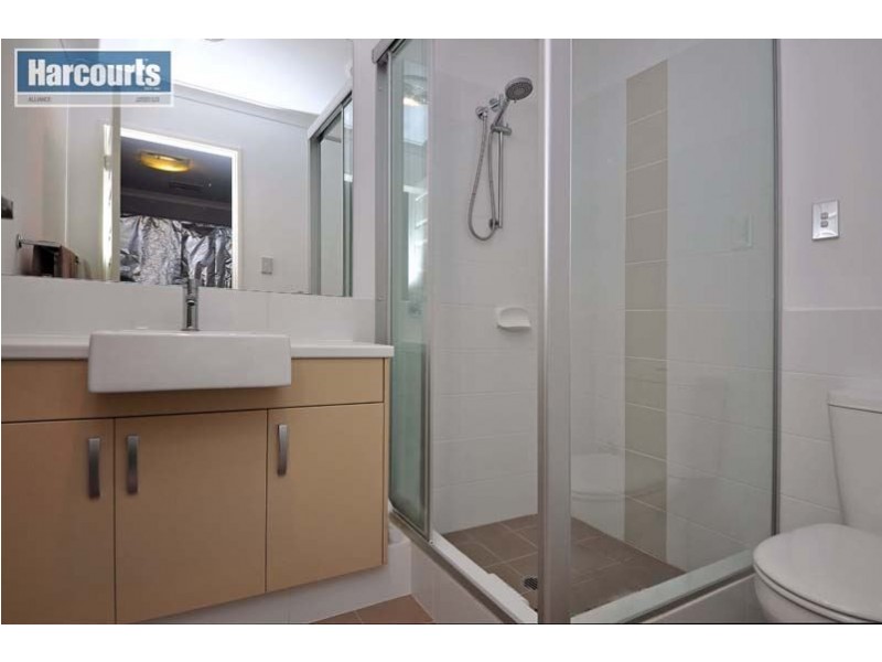 22 Cvitan Bend, Madeley WA 6065