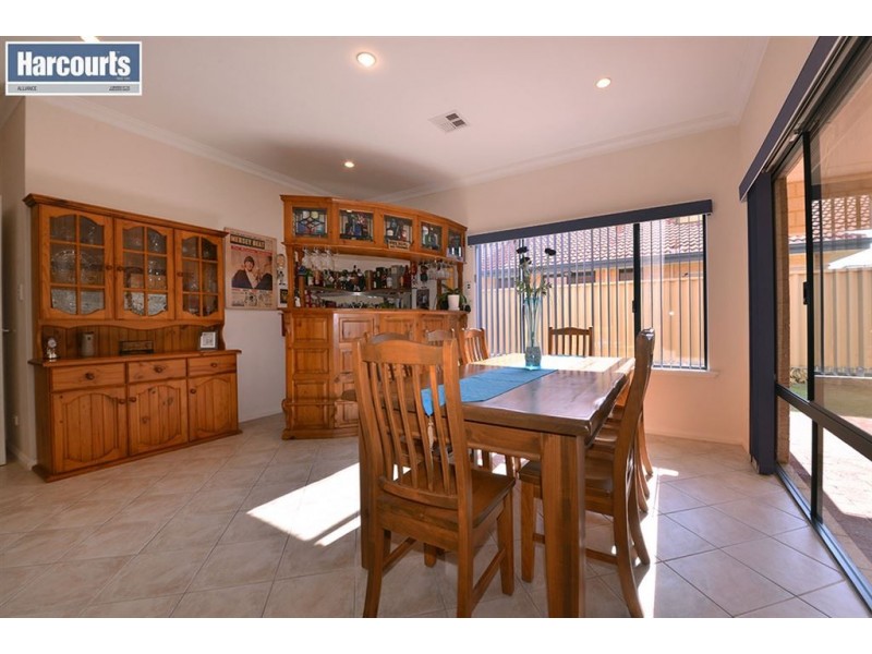 9 Carosa Road, Tapping WA 6065