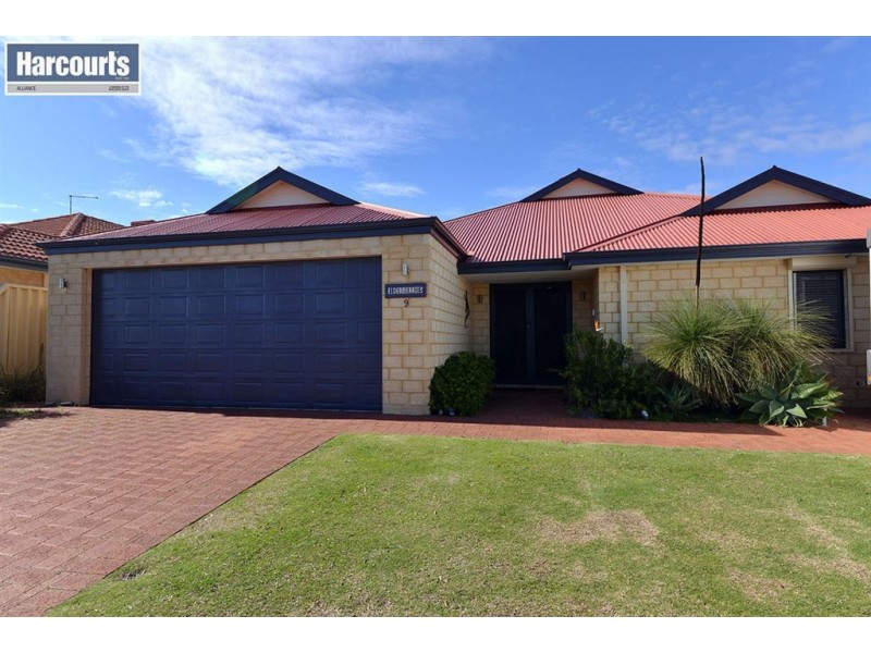 9 Carosa Road, Tapping WA 6065