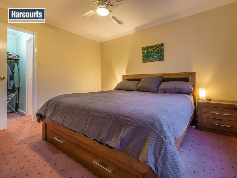2 Merrifield Place, Mullaloo WA 6027