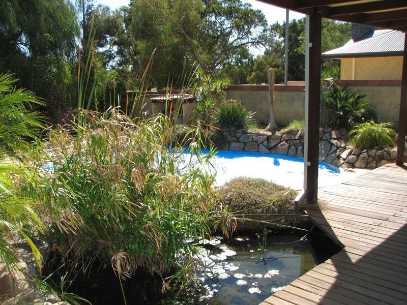 27 Dallas Crescent, Wanneroo WA 6065