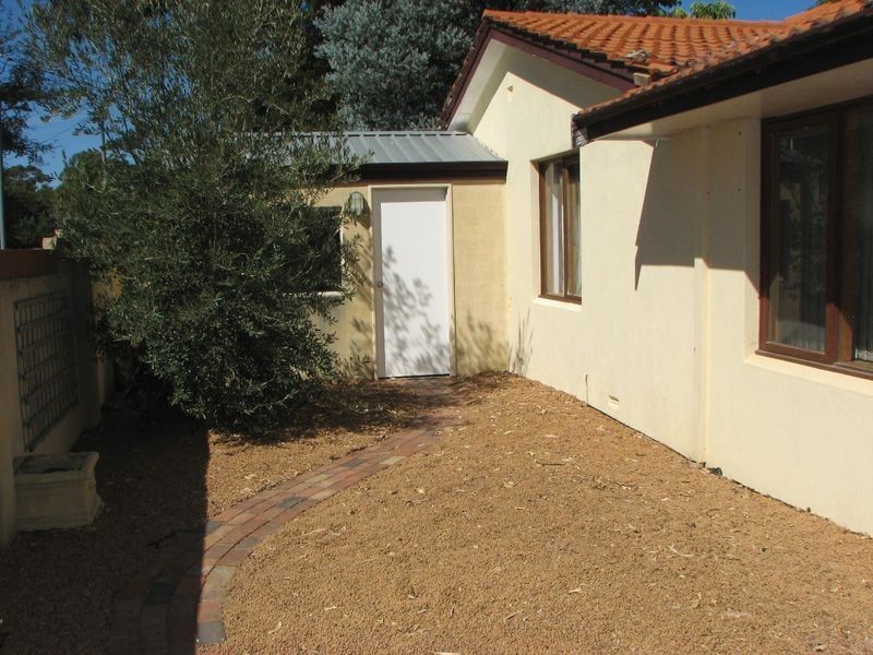 27 Dallas Crescent, Wanneroo WA 6065