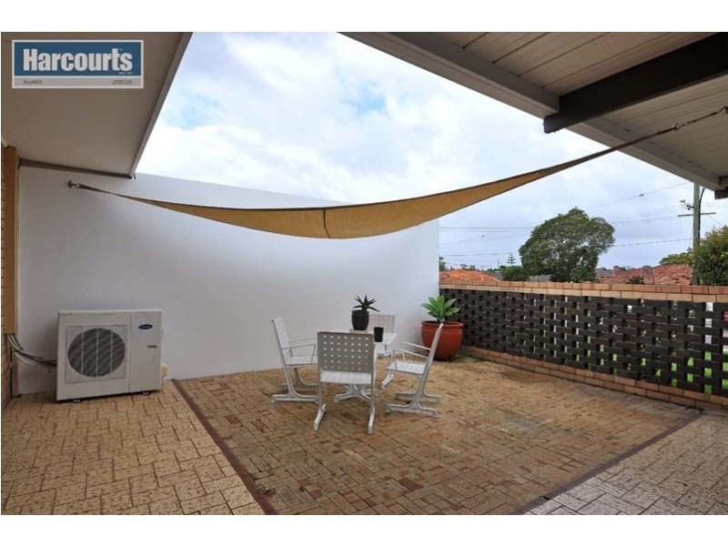 2/309 Cape Street, Yokine WA 6060