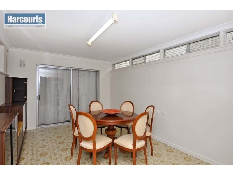 2/309 Cape Street, Yokine WA 6060