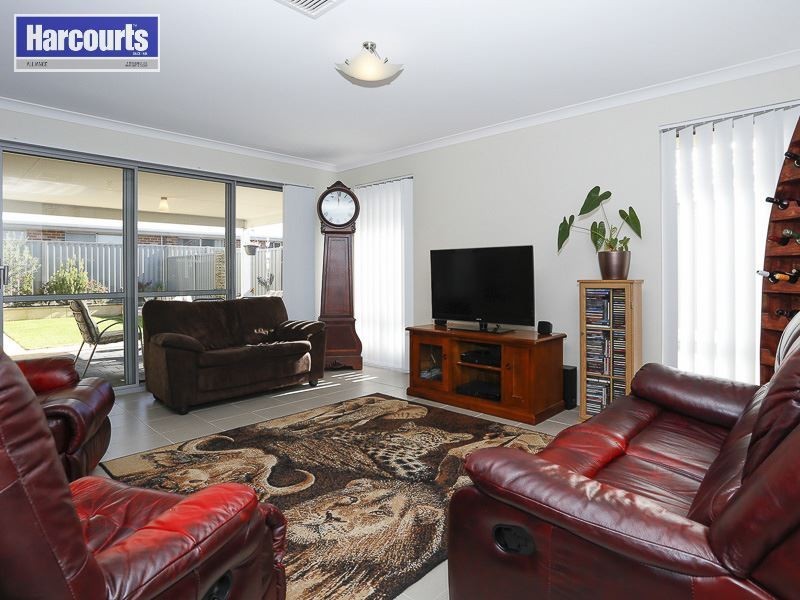 33 Helmsley Parkway, Alkimos WA 6038