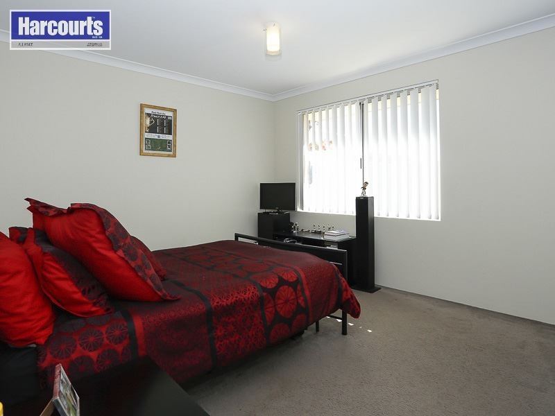 33 Helmsley Parkway, Alkimos WA 6038