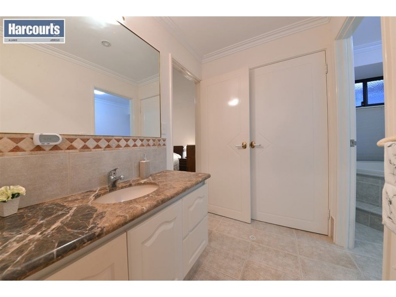 19 Carlton Turn, Currambine WA 6028