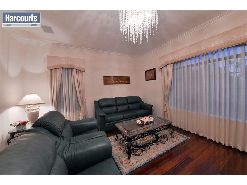 19 Carlton Turn, Currambine WA 6028