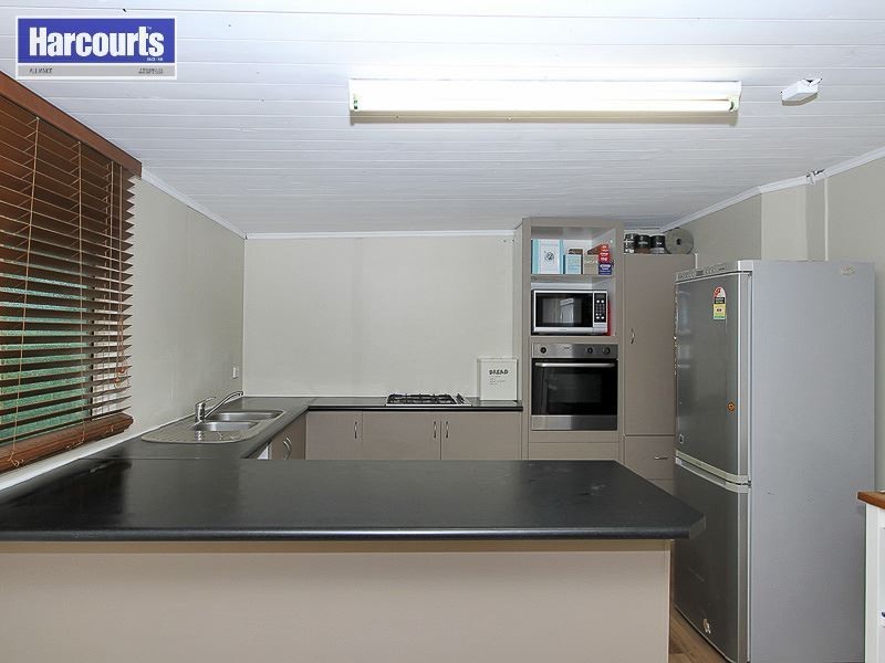 382 Santa Gertrudis Drive, Lower Chittering WA 6084