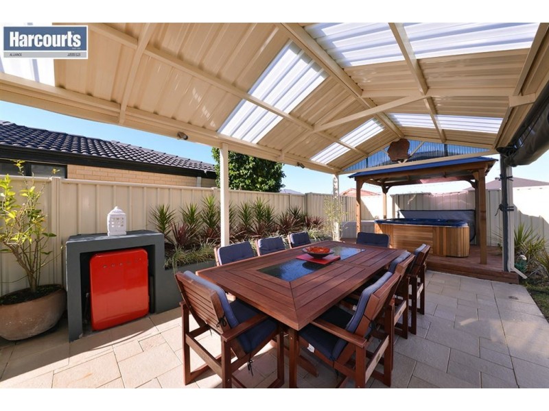 106 Sundowner Meander, Banksia Grove WA 6031