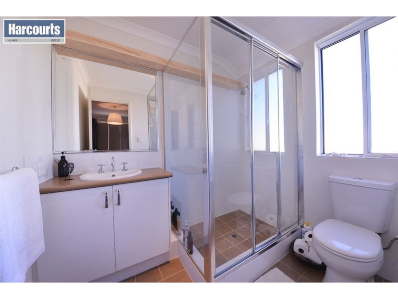 106 Sundowner Meander, Banksia Grove WA 6031