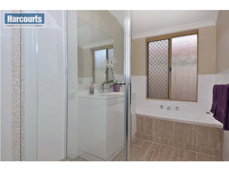 63 Ailsacraig Ramble, Kinross WA 6028