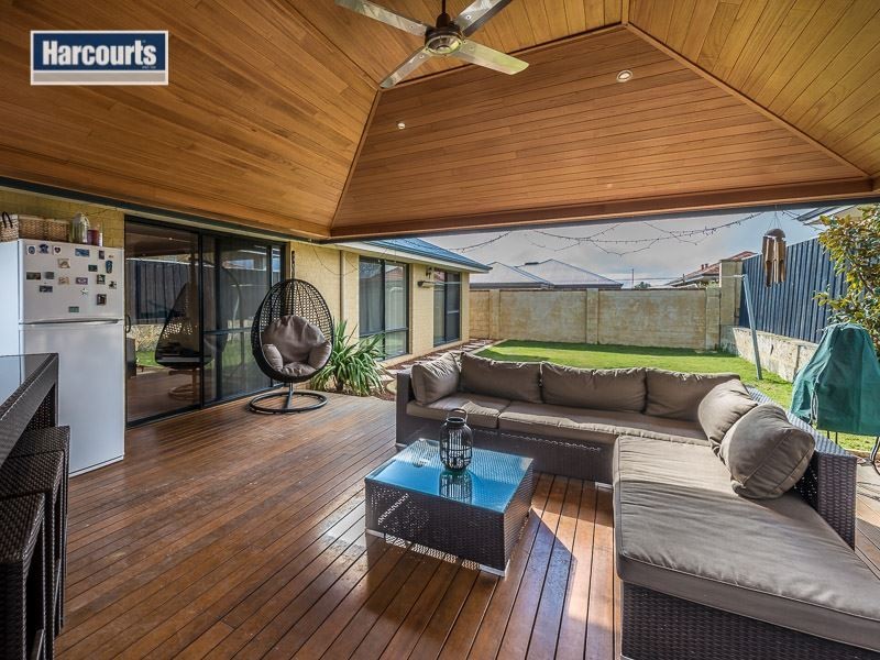 3 Redbank Drive, Ellenbrook WA 6069