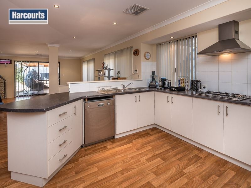 3 Redbank Drive, Ellenbrook WA 6069