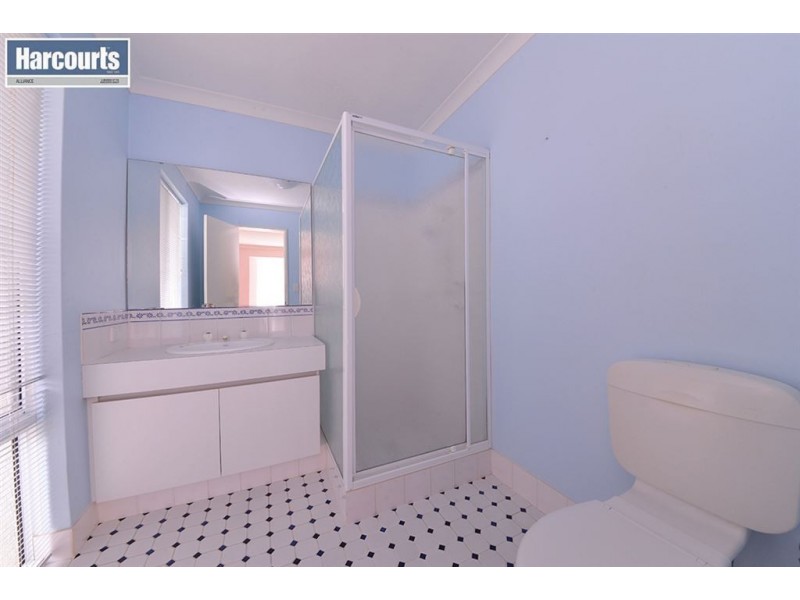 33 Royal Scot Loop, Currambine WA 6028