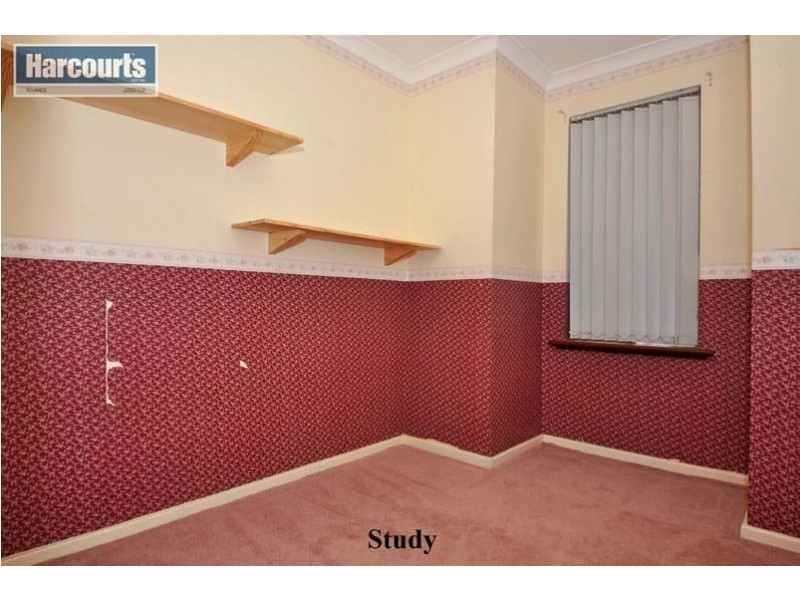 3 Hitek Court, Merriwa WA 6030