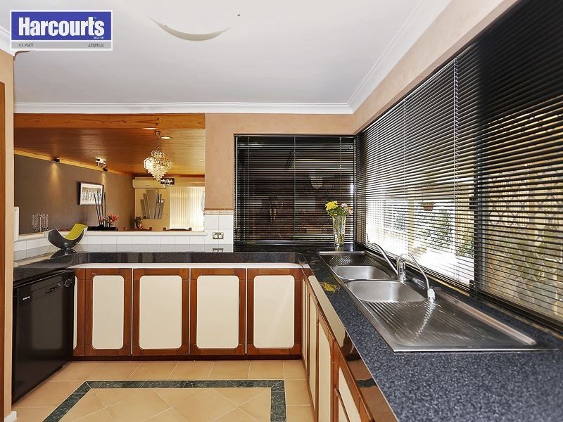 83 Mulligan Drive, Greenwood WA 6024