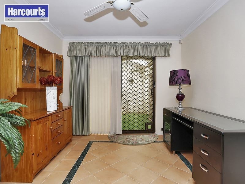 83 Mulligan Drive, Greenwood WA 6024