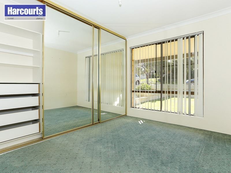 1 Fairfield Grove, Heathridge WA 6027