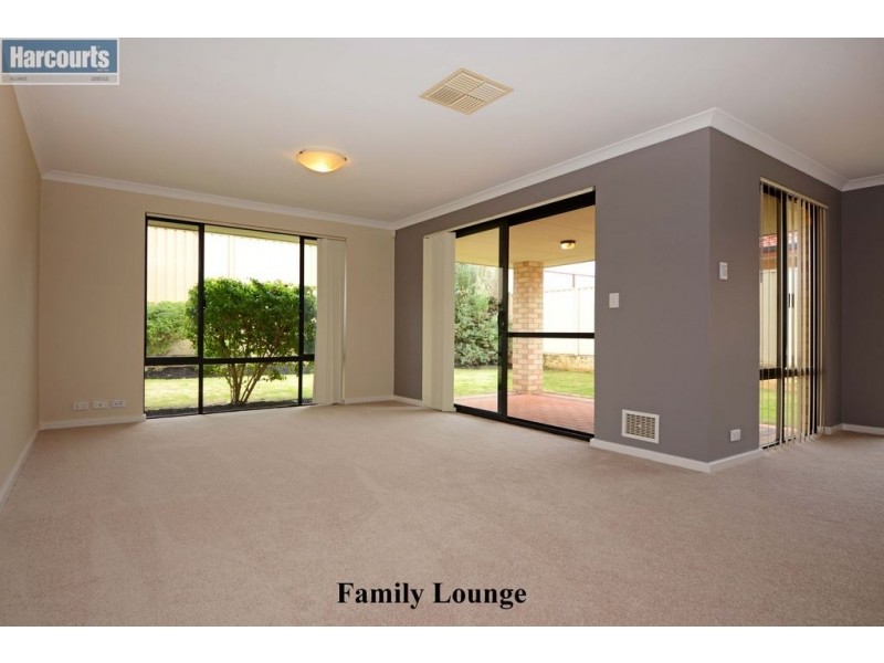 4 Otunic Way, Madeley WA 6065