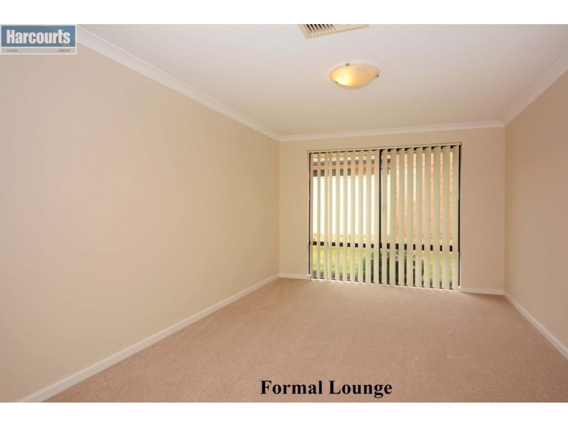 4 Otunic Way, Madeley WA 6065