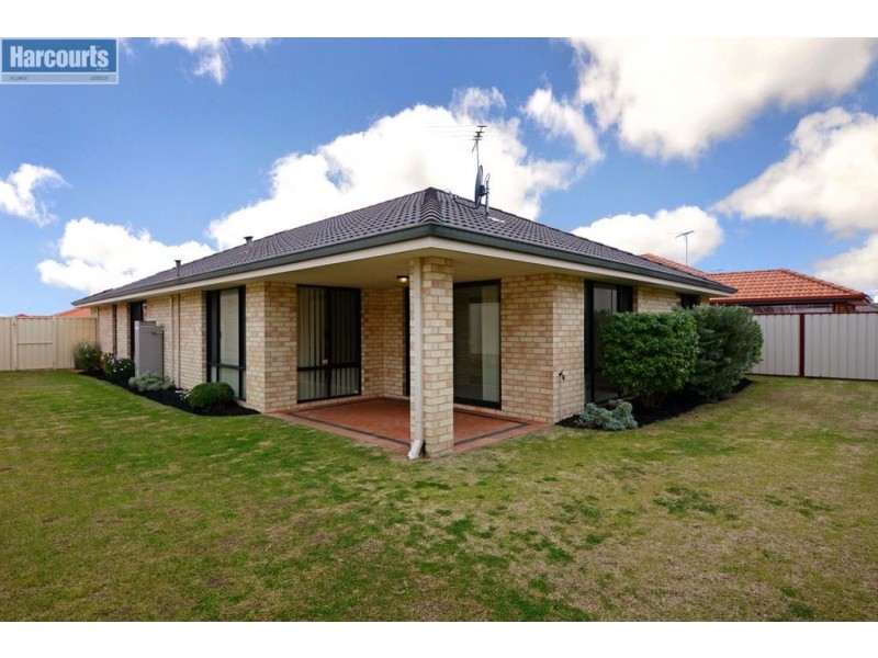 4 Otunic Way, Madeley WA 6065