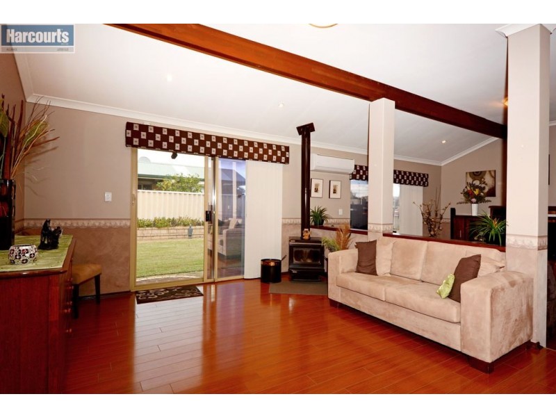 50 Glencoe Loop, Kinross WA 6028
