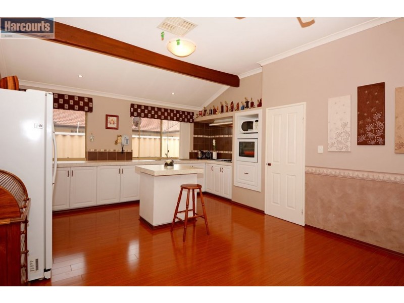 50 Glencoe Loop, Kinross WA 6028