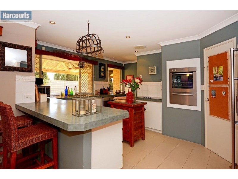 18 Jolstra Crescent, Joondalup WA 6027