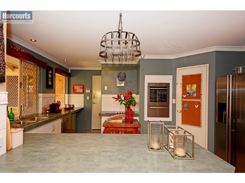 18 Jolstra Crescent, Joondalup WA 6027