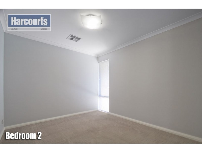 52 Susan Road, Madeley WA 6065